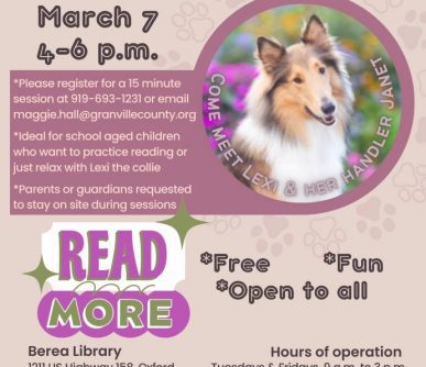 therapy dog at the library (1)